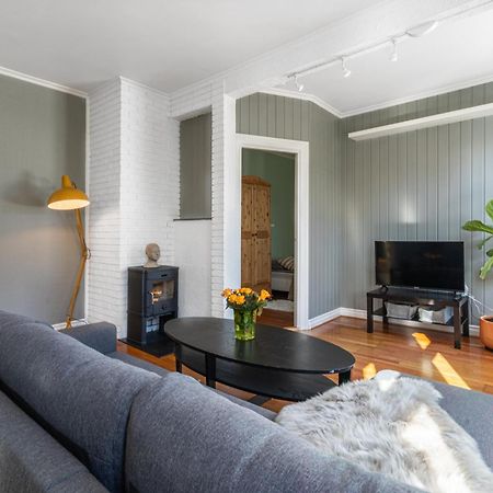 Sunny Apartment In Alesund City Esterno foto