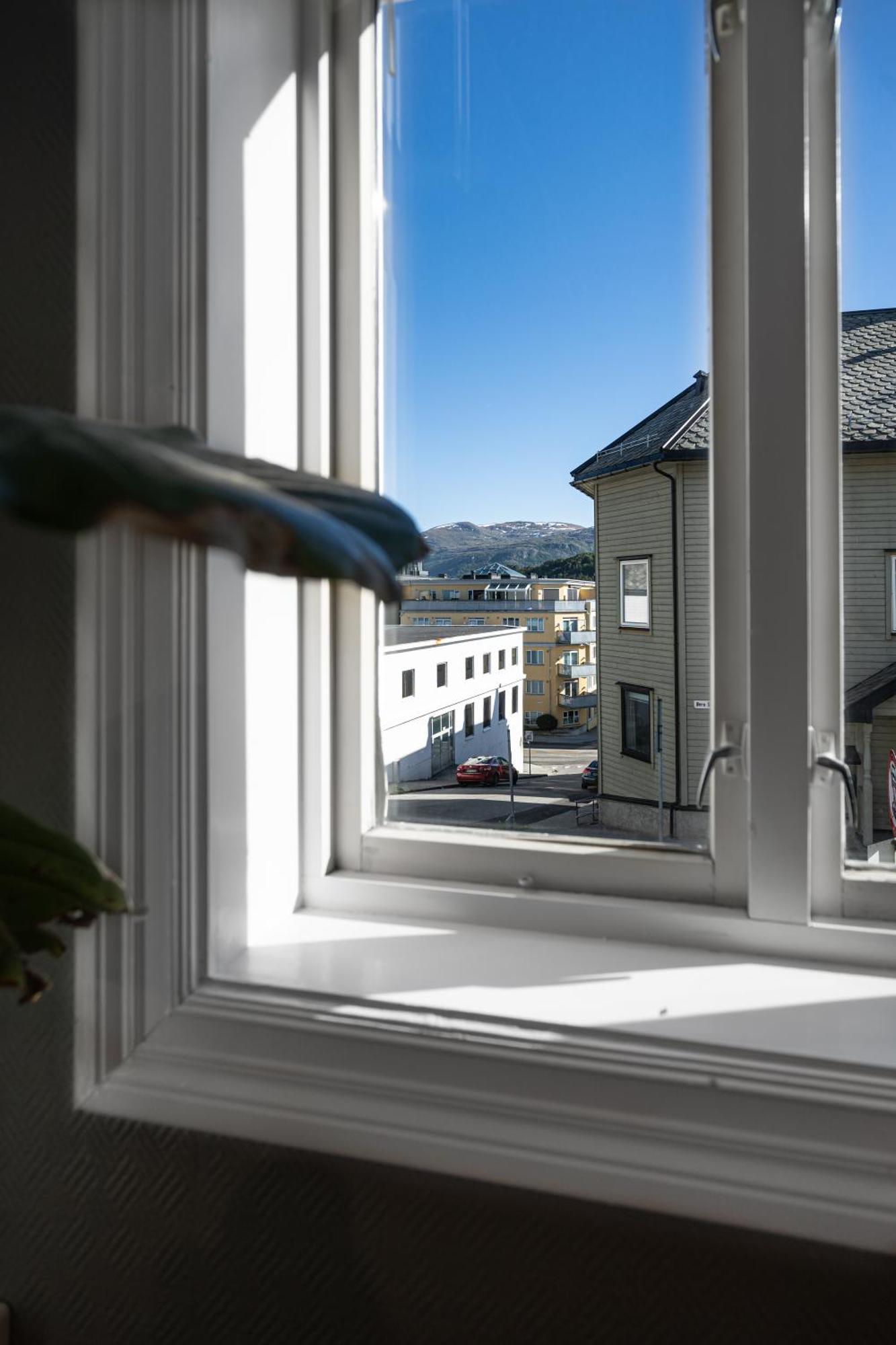 Sunny Apartment In Alesund City Esterno foto