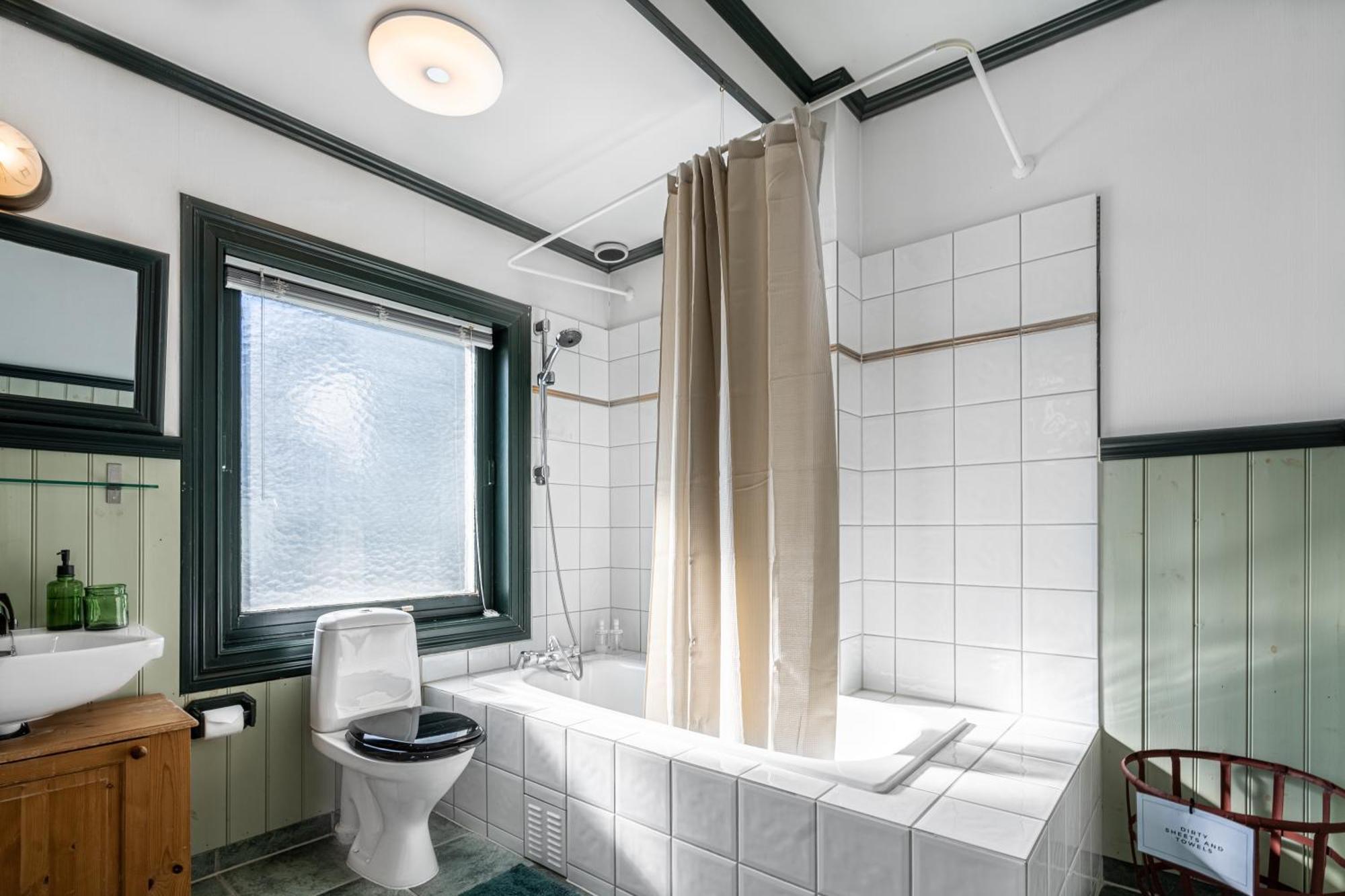 Sunny Apartment In Alesund City Esterno foto